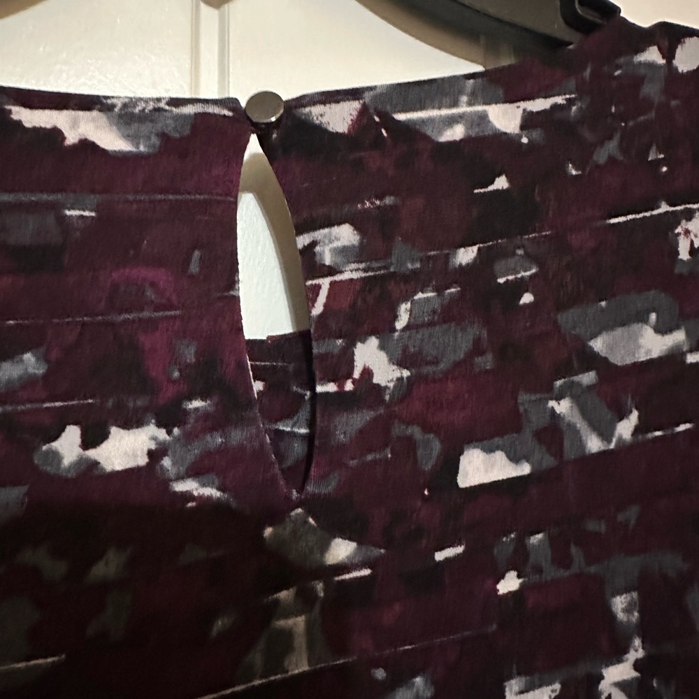 Calvin Klein blouse - Picture 4 of 4